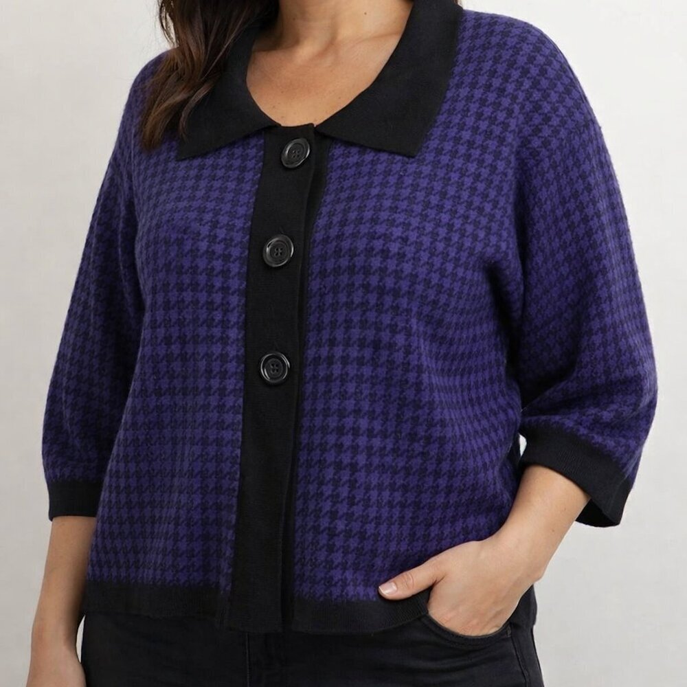 Jana, size Lg purple geometric plaid 3/4 wide sleeve button up collared cardigan